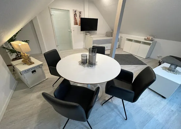 Zuhause Woanders - Kuhtrade *